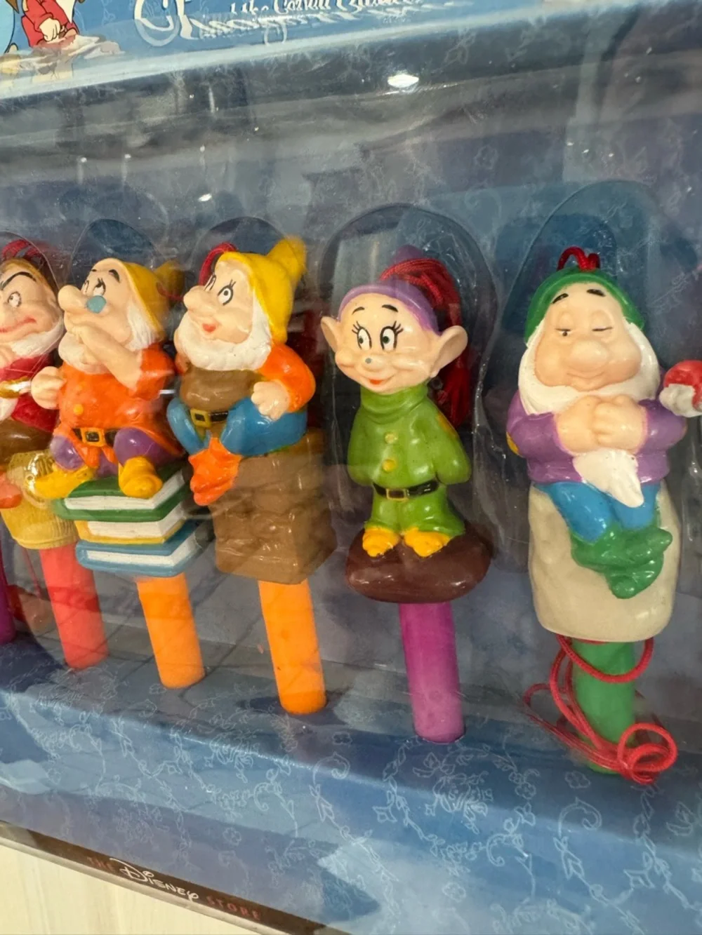 RARE Vintage Disney Snow White & the Seven Dwarfs 9-Piece Character Pen Set